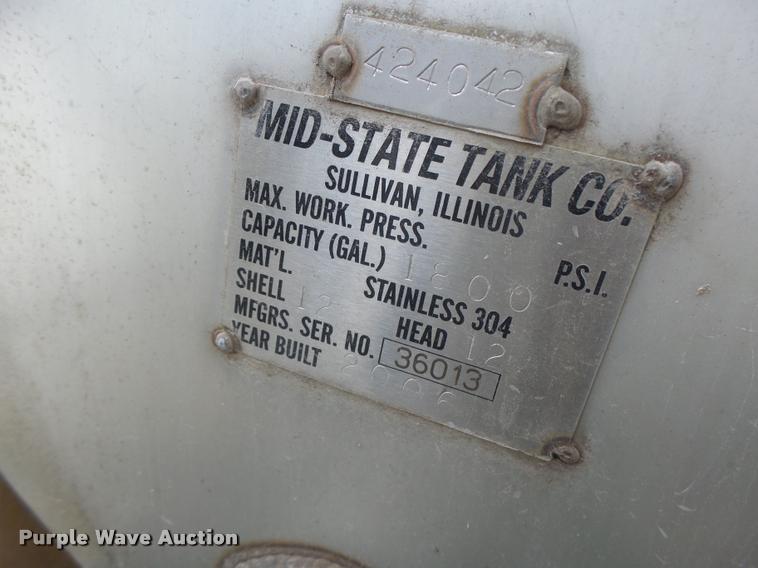 image for item K5541 2006 Ag-Chem 1800 sprayer bed