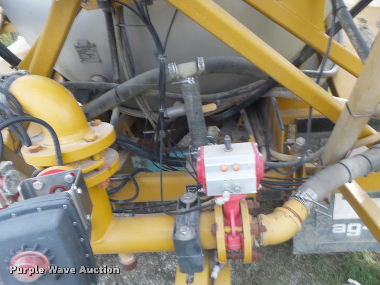 image for item K5541 2006 Ag-Chem 1800 sprayer bed