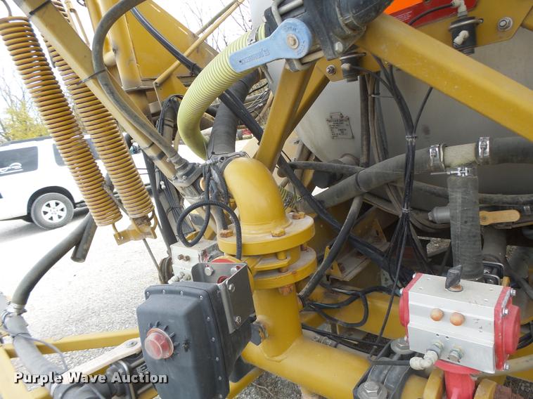 image for item K5541 2006 Ag-Chem 1800 sprayer bed