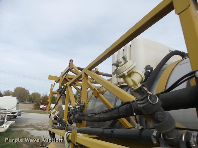 image for item K5541 2006 Ag-Chem 1800 sprayer bed