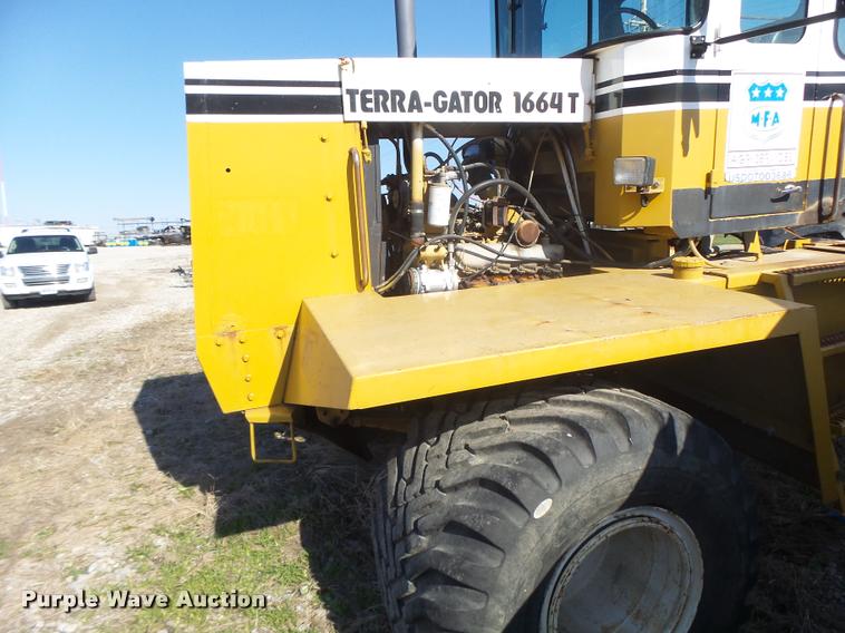 image for item K5568 Ag-Chem TerraGator 1664 self-propelled applicator