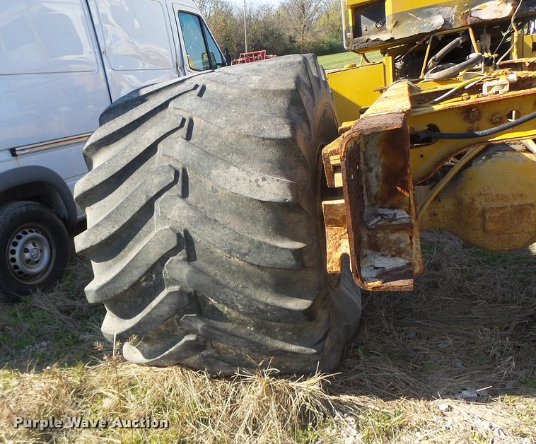 image for item K5568 Ag-Chem TerraGator 1664 self-propelled applicator