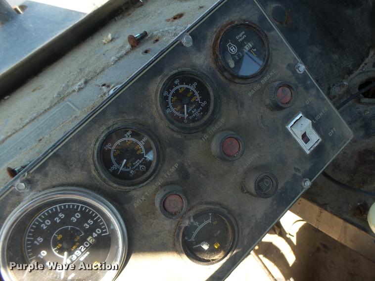 image for item K5568 Ag-Chem TerraGator 1664 self-propelled applicator