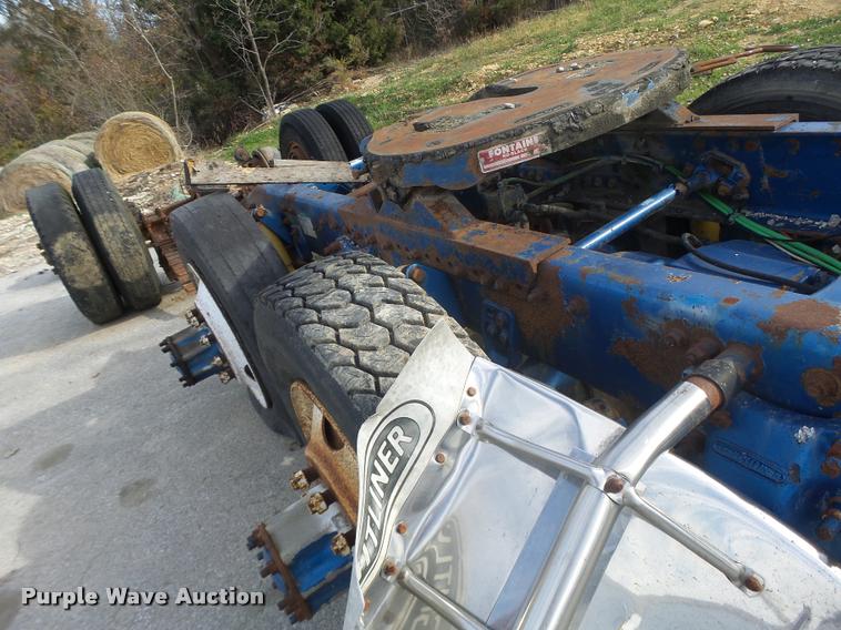 image for item K5572 Axles and tires