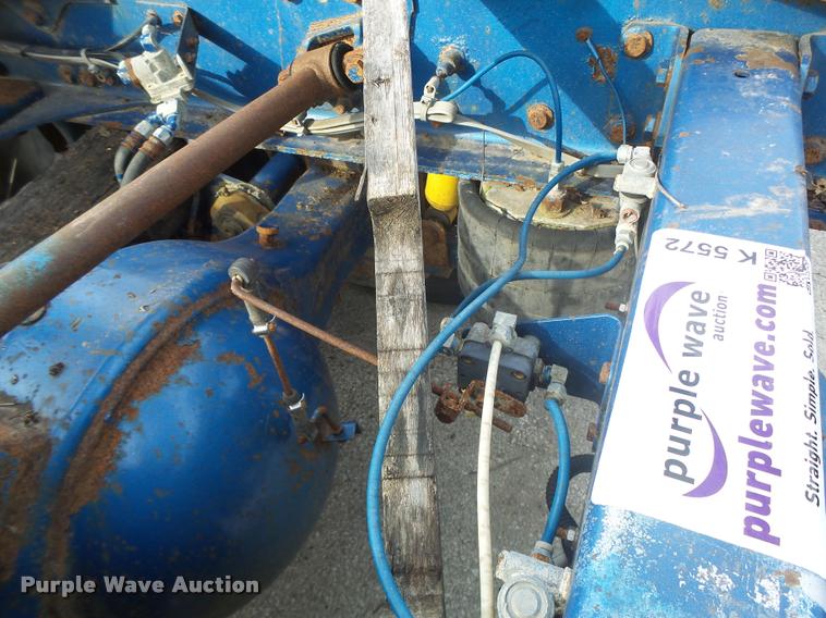 image for item K5572 Axles and tires