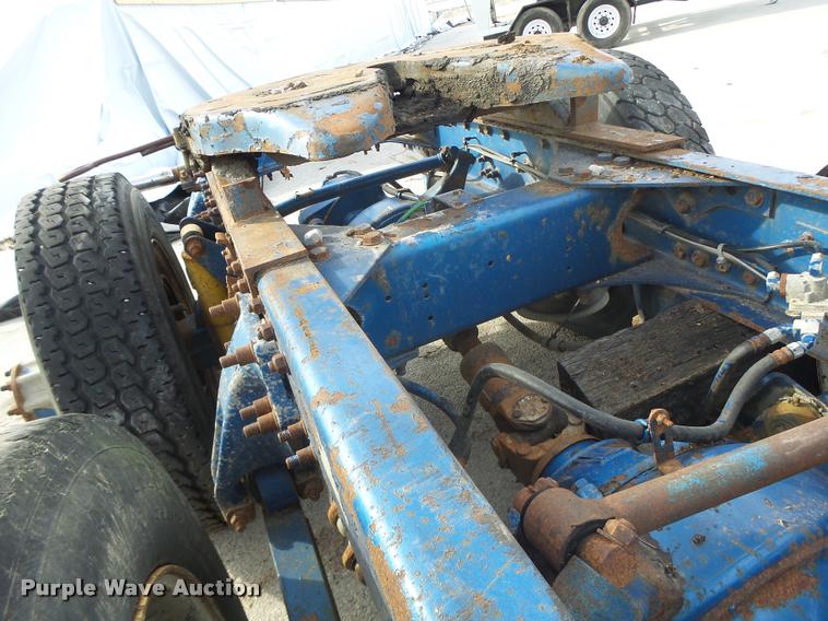 image for item K5572 Axles and tires