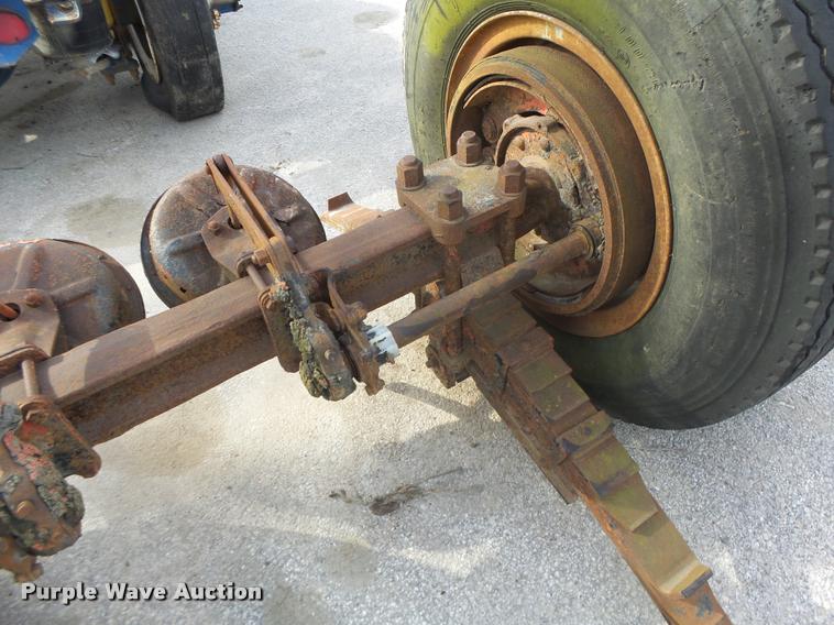 image for item K5572 Axles and tires