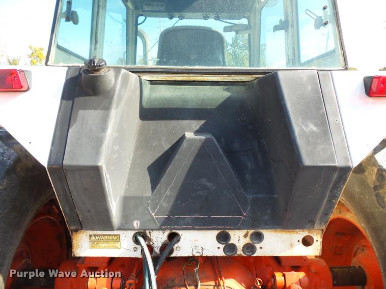 image for item L3575 1980 Case 2590 tractor