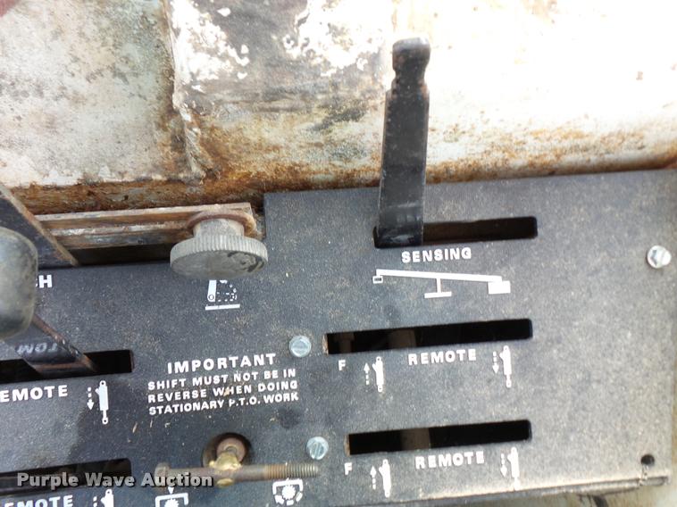 image for item L3575 1980 Case 2590 tractor