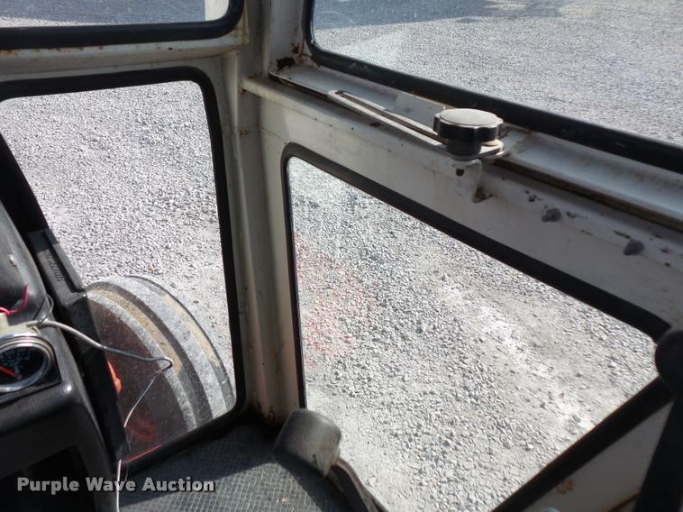 image for item L3575 1980 Case 2590 tractor