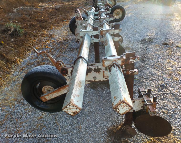 image for item L4130 Orthman hiller