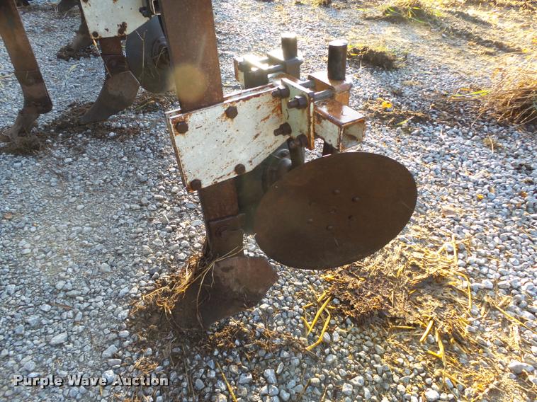 image for item L4130 Orthman hiller