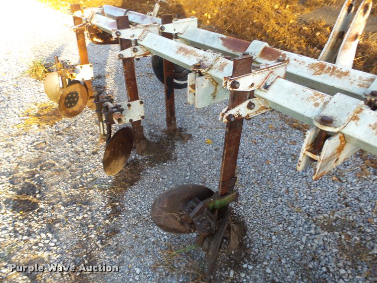 image for item L4130 Orthman hiller