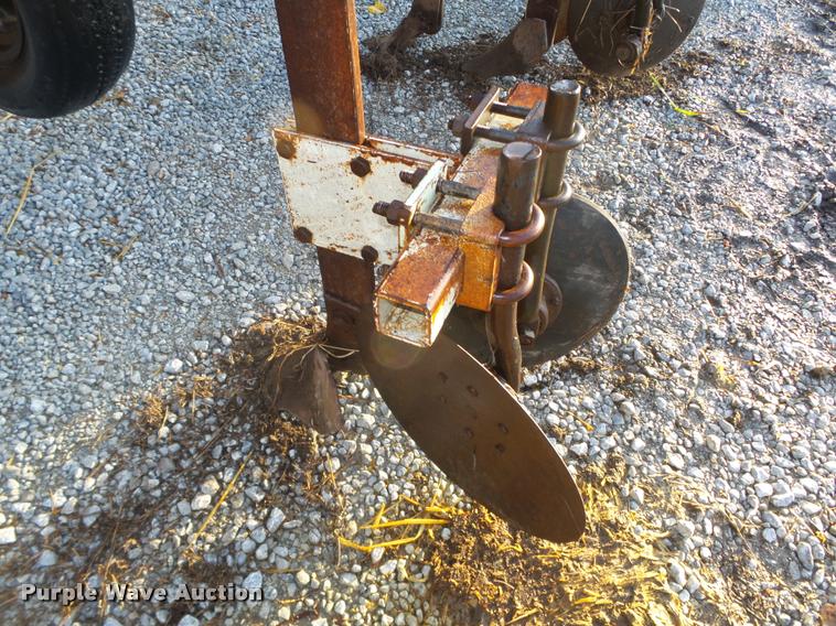 image for item L4130 Orthman hiller