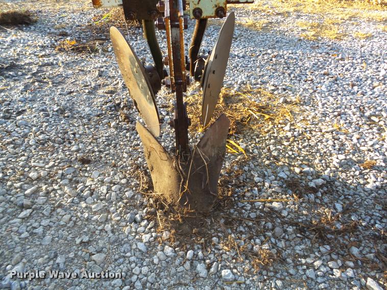 image for item L4130 Orthman hiller