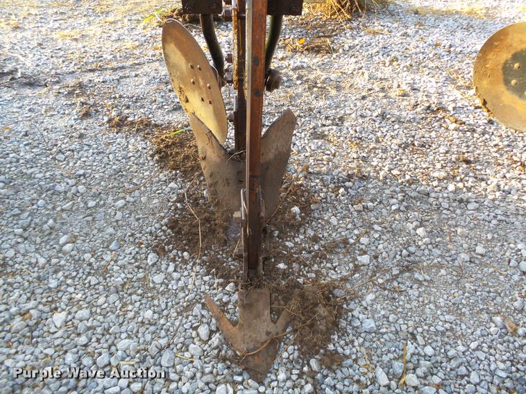 image for item L4130 Orthman hiller