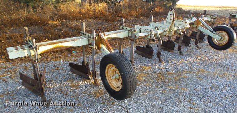 image for item L4131 Orthman 6R36 hiller