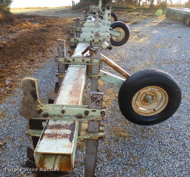 image for item L4131 Orthman 6R36 hiller