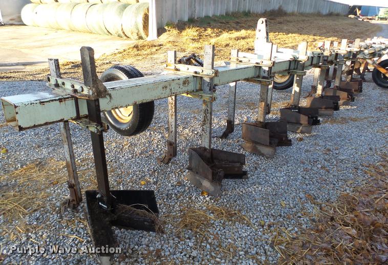 image for item L4131 Orthman 6R36 hiller