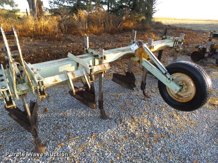 image for item L4131 Orthman 6R36 hiller