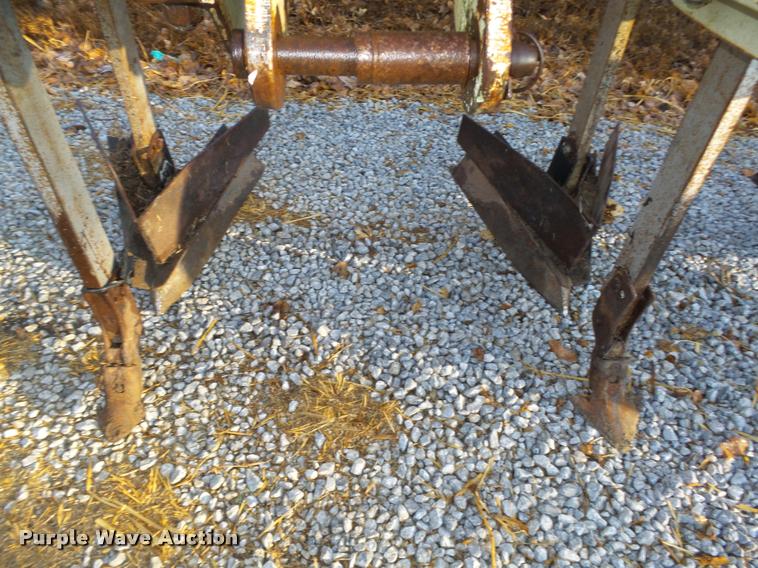 image for item L4131 Orthman 6R36 hiller