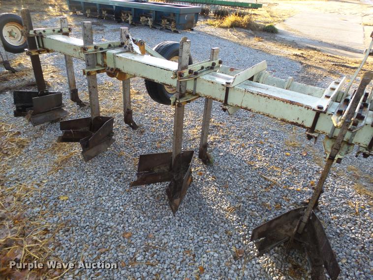 image for item L4131 Orthman 6R36 hiller