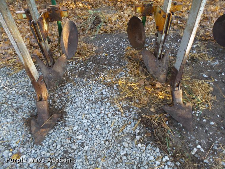 image for item L4132 Orthman 6R36 hiller