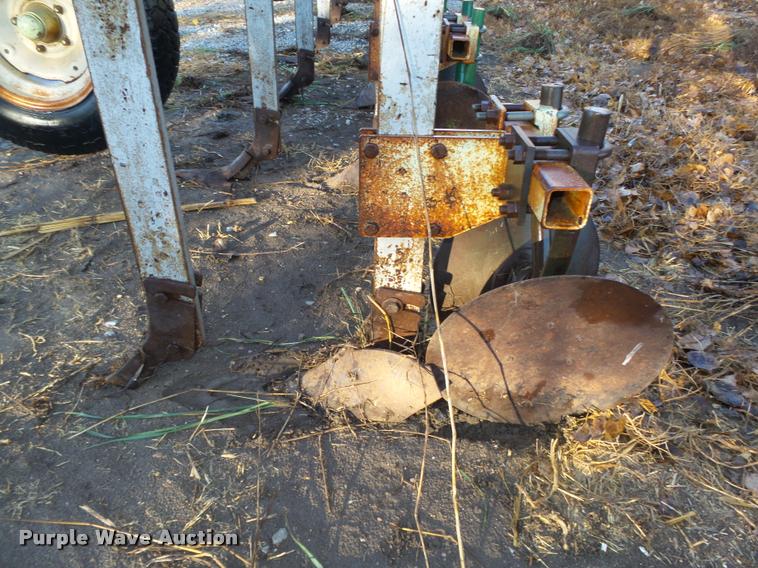 image for item L4132 Orthman 6R36 hiller