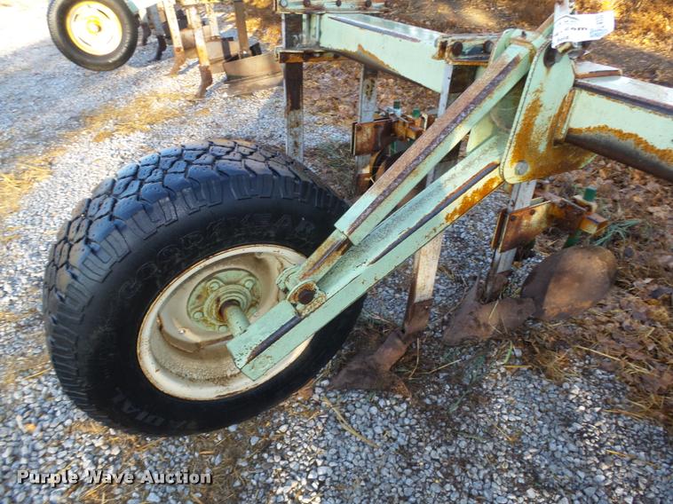 image for item L4132 Orthman 6R36 hiller