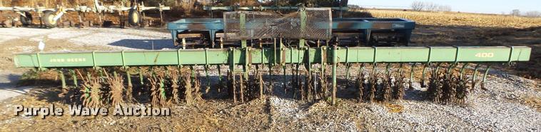 image for item L4134 John Deere 400 rotary hoe