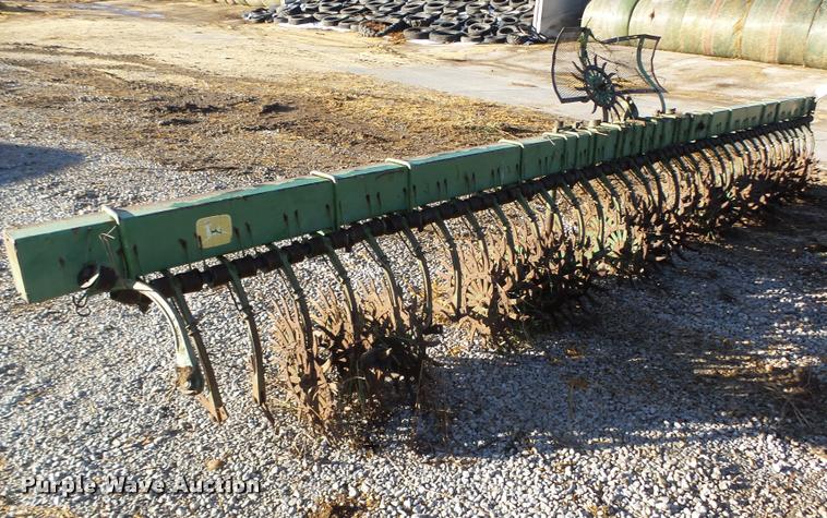 image for item L4134 John Deere 400 rotary hoe