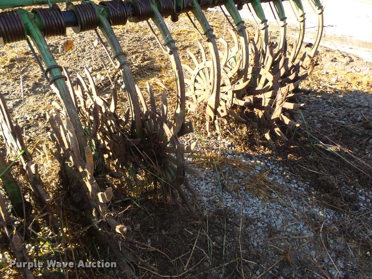 image for item L4134 John Deere 400 rotary hoe