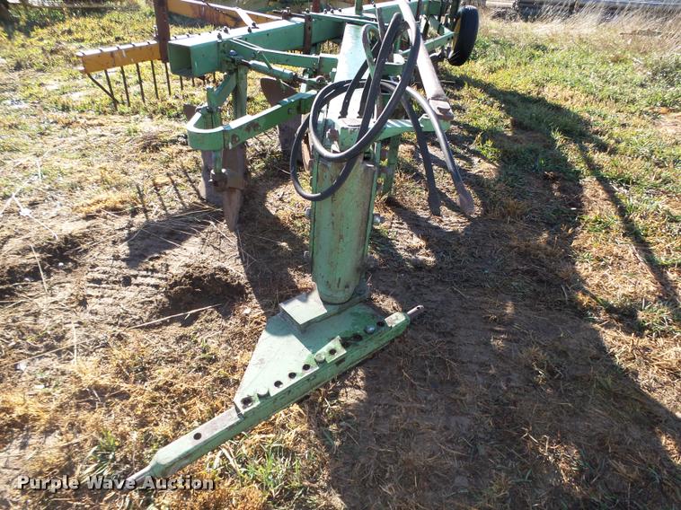 image for item L4136 John Deere five bottom plow
