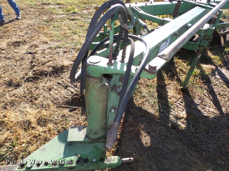 image for item L4136 John Deere five bottom plow