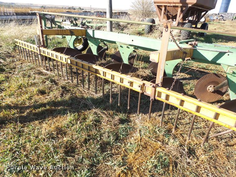 image for item L4136 John Deere five bottom plow
