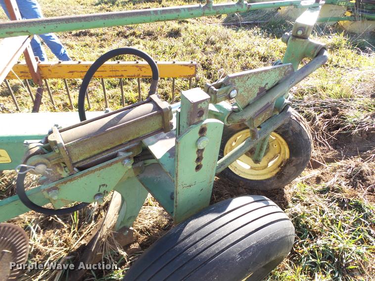 image for item L4136 John Deere five bottom plow