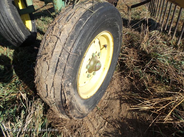 image for item L4136 John Deere five bottom plow