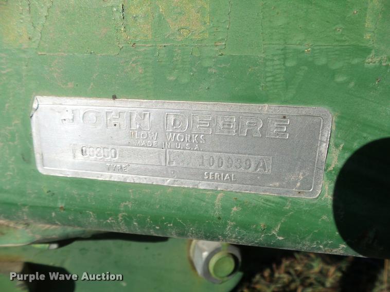 image for item L4136 John Deere five bottom plow