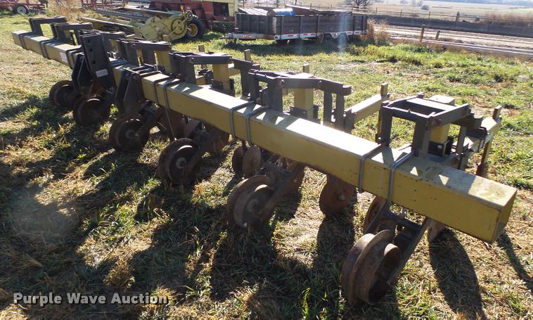 image for item L4139 Eversman 6R36 cultivator