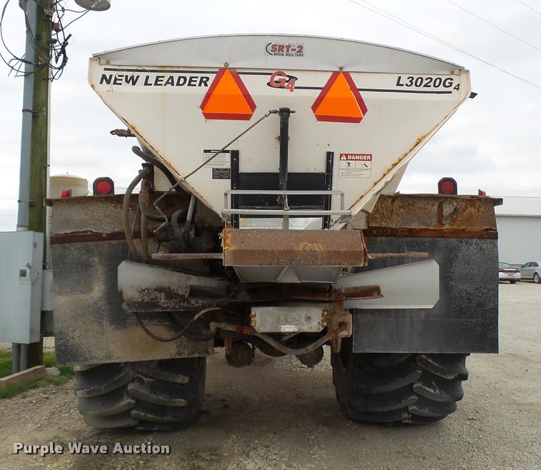 image for item L7161 1995 Ag-Chem TerraGator 1903 self-propelled applicator