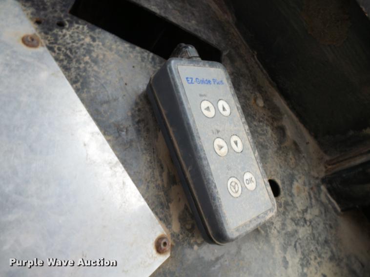 image for item L7161 1995 Ag-Chem TerraGator 1903 self-propelled applicator