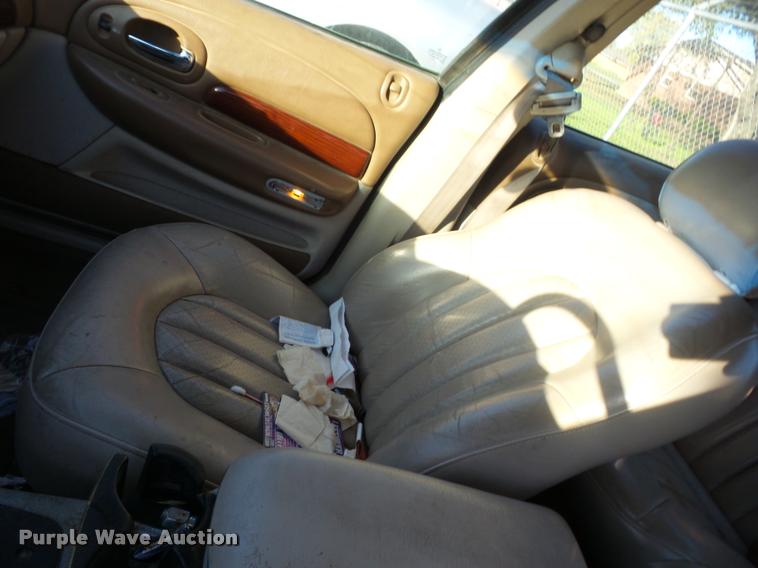 image for item AG9154 1999 Chrysler 300M