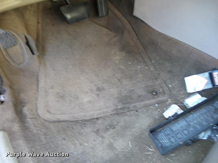 image for item AG9154 1999 Chrysler 300M