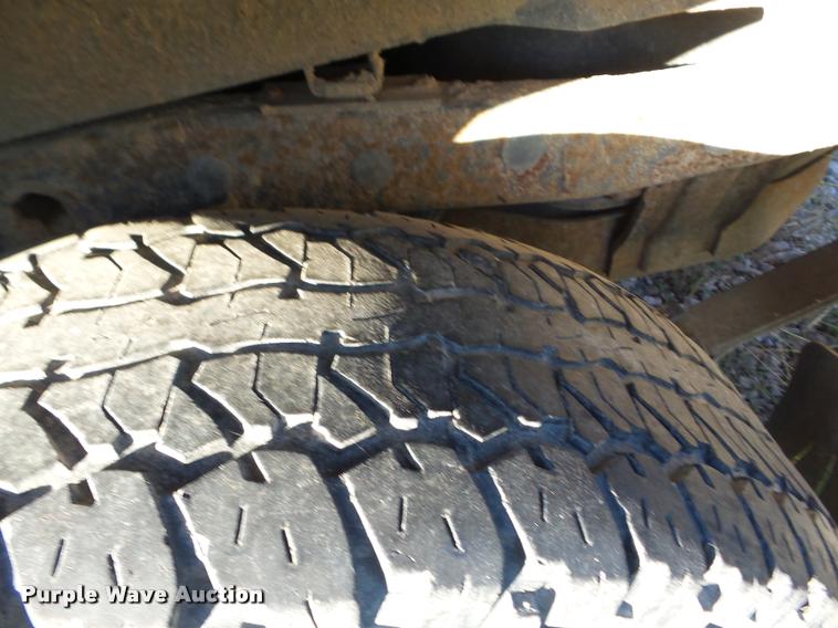 image for item AG9156 1995 Isuzu Rodeo SUV