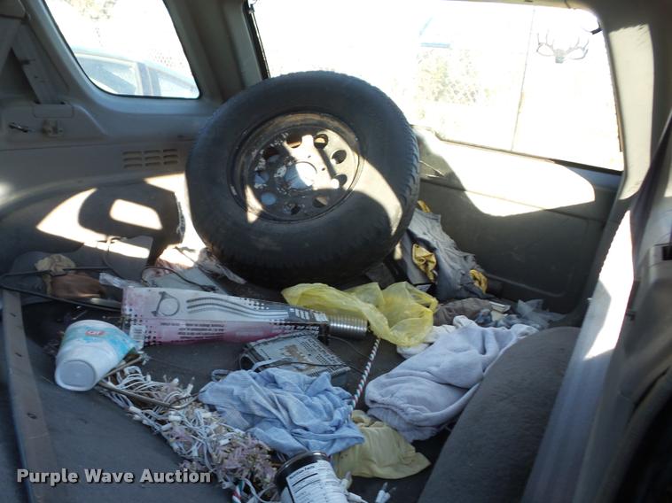 image for item AG9156 1995 Isuzu Rodeo SUV