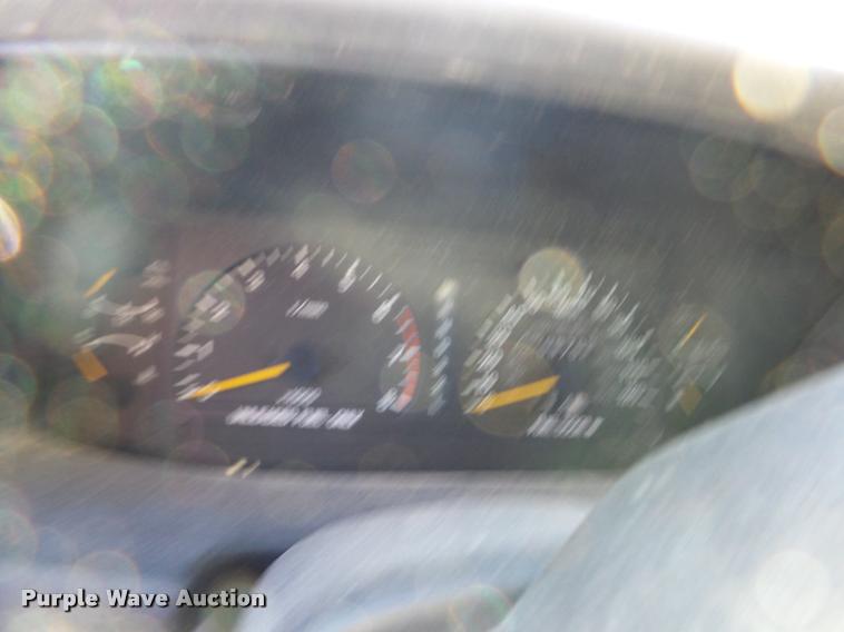 image for item AG9156 1995 Isuzu Rodeo SUV