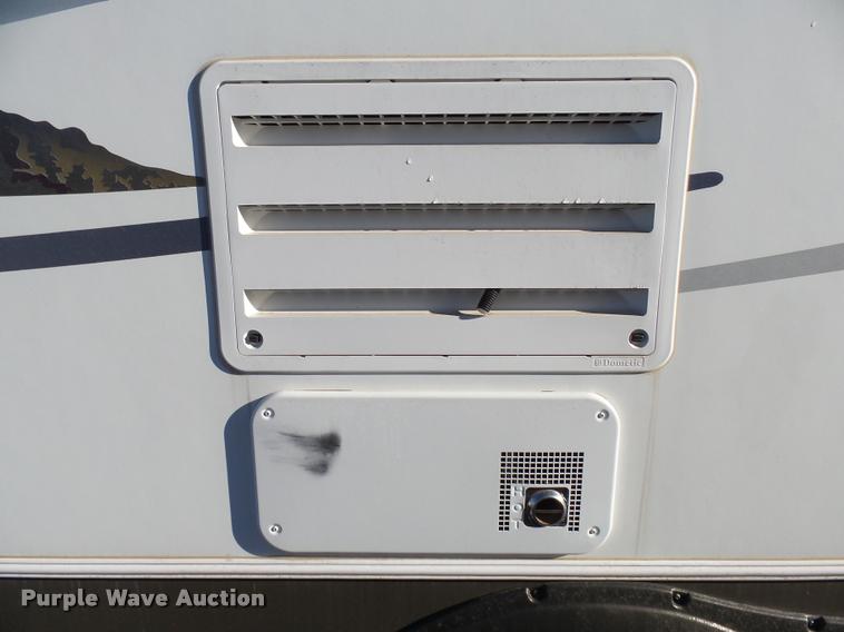 image for item AL9056 2013 Lacrosse Luxury Lite 311 camper