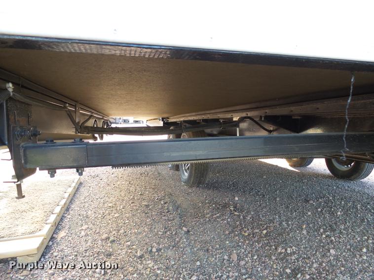 image for item AL9056 2013 Lacrosse Luxury Lite 311 camper