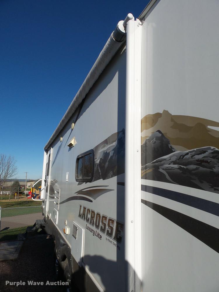 image for item AL9056 2013 Lacrosse Luxury Lite 311 camper