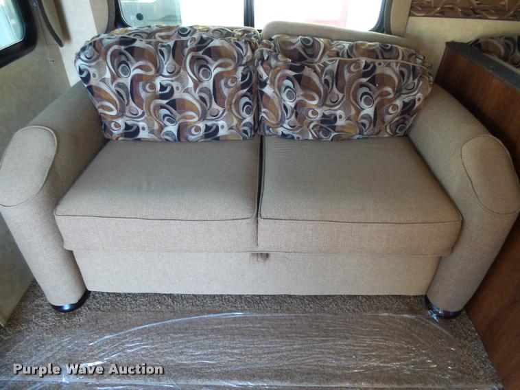 image for item AL9056 2013 Lacrosse Luxury Lite 311 camper